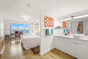 11111 Biscayne Blvd, Miami, FL 33181 - Photo 22