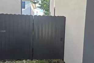 1159 NW 3rd St, Florida City, FL 33034 - Photo 6