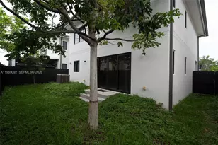 1159 NW 3rd St, Florida City, FL 33034 - Photo 2