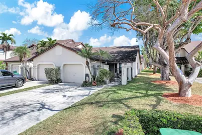 10281 SW 137th Pl, Miami, FL 33186 - Photo 20