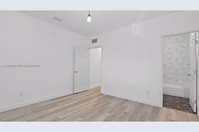 1561 Jefferson Avenue, Miami Beach, FL 33139 - Photo 12
