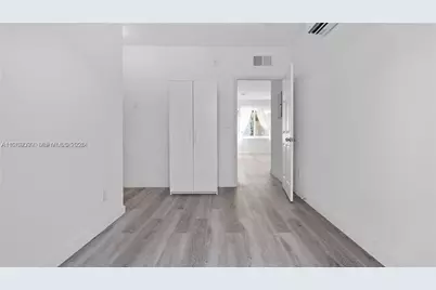 1561 Jefferson Avenue, Miami Beach, FL 33139 - Photo 96