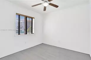 7783 SW 94th Ln, Miami, FL 33156 - Photo 12