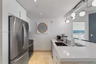 4401 Collins Ave, Miami Beach, FL 33140 - Photo 24