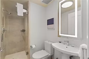 4401 Collins Ave, Miami Beach, FL 33140 - Photo 38