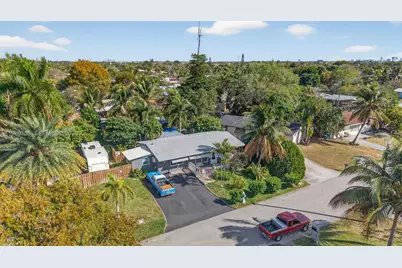 4280 NE 11th Ter, Pompano Beach, FL 33064 - Photo 2