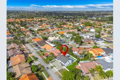 6325 NW 200th St, Hialeah, FL 33015 - Photo 50