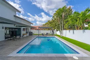 6325 NW 200th St, Hialeah, FL 33015 - Photo 44