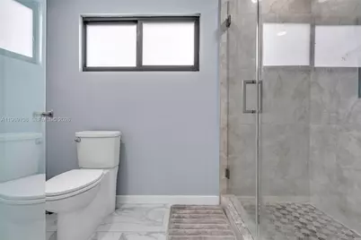 6325 NW 200th St, Hialeah, FL 33015 - Photo 26