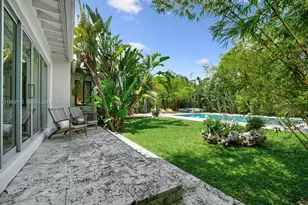 575 Hibiscus Ln, Miami, FL 33137 - Photo 62