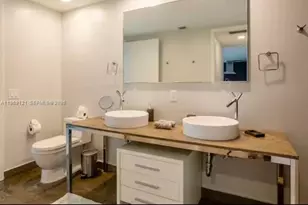 485 Brickell Ave, Miami, FL 33131 - Photo 18