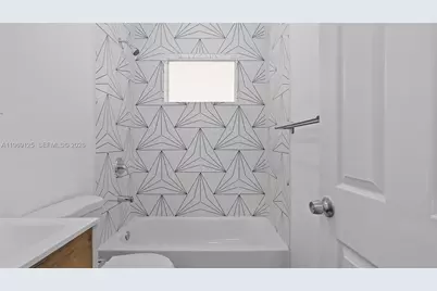 1561 Jefferson Avenue, Miami Beach, FL 33139 - Photo 40