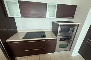 1900 N Bayshore Dr, Miami, FL 33132 - Photo 8