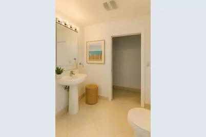 1900 N Bayshore Dr #3218, Miami, FL 33132 - Photo 10