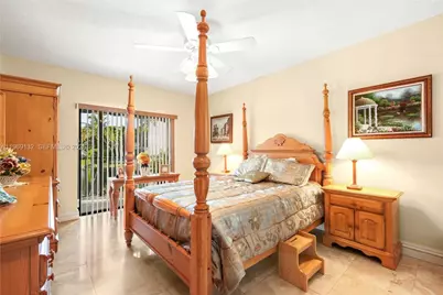 14842 Breckness Pl, Miami Lakes, FL 33016 - Photo 16