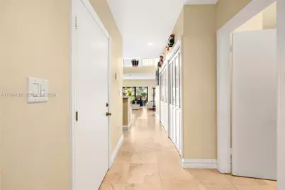 14842 Breckness Pl, Miami Lakes, FL 33016 - Photo 6