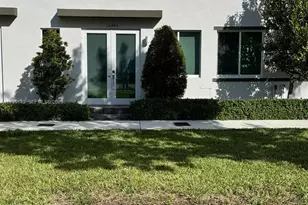 10445 NW 66th St, Doral, FL 33178 - Photo 1