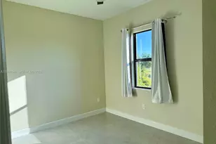 1023 Bank Ave, Lehigh Acres, FL 33974 - Photo 20