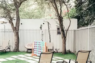 455 NE 25th St, Miami, FL 33137 - Photo 18