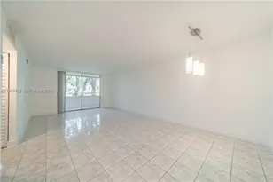 8501 NW 8th St, Miami, FL 33126 - Photo 8