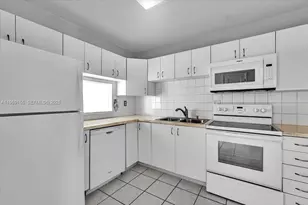 3307 NW 108th Dr, Coral Springs, FL 33065 - Photo 16