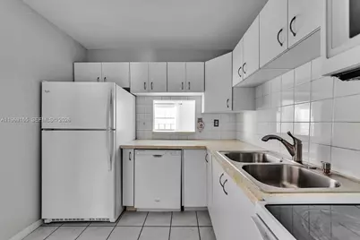 3307 NW 108th Dr #8A, Coral Springs, FL 33065 - Photo 18