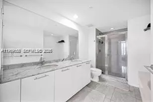 950 Brickell Bay Dr, Miami, FL 33131 - Photo 20