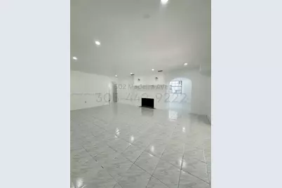 502 Madeira Ave #G, Coral Gables, FL 33134 - Photo 2