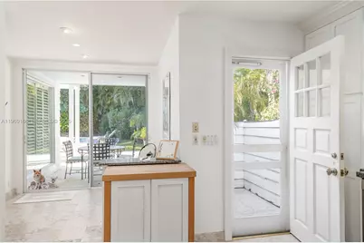 200 S Beach Rd, Jupiter Island, FL 33455 - Photo 12