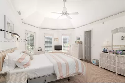 200 S Beach Rd, Jupiter Island, FL 33455 - Photo 20