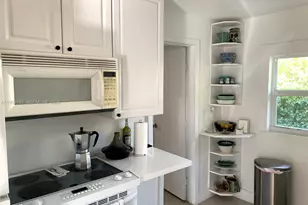 61 NW 53rd St, Miami, FL 33127 - Photo 10