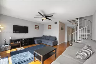 670 Tennis Club Dr, Fort Lauderdale, FL 33311 - Photo 14