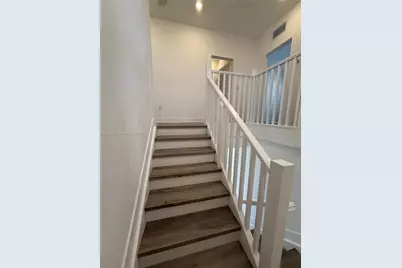 9117 NW 159th St, Miami Lakes, FL 33018 - Photo 38