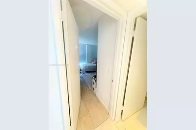 3300 NE 191st St #1911, Aventura, FL 33180 - Photo 8