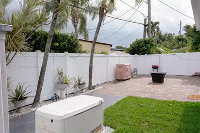 5464 NE 3rd Ave, Oakland Park, FL 33334 - Photo 42