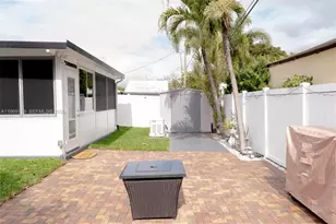 5464 NE 3rd Ave, Oakland Park, FL 33334 - Photo 38