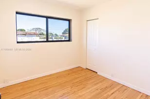 415 E 52nd St, Hialeah, FL 33013 - Photo 16