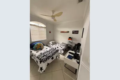 18133 SW 144th Pl, Miami, FL 33177 - Photo 4