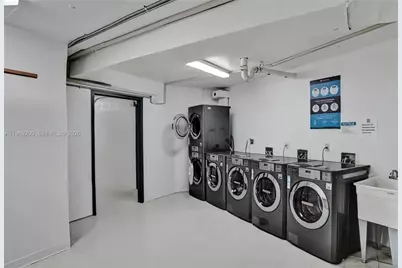 100 Bayview Dr #310, Sunny Isles Beach, FL 33160 - Photo 6