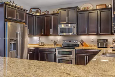 2152 NW 16th Ter, Homestead, FL 33030 - Photo 6