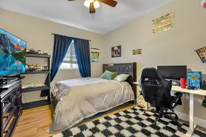 2152 NW 16th Ter, Homestead, FL 33030 - Photo 14