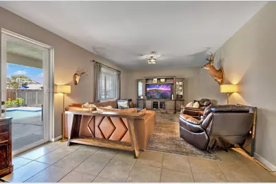 2152 NW 16th Ter, Homestead, FL 33030 - Photo 8