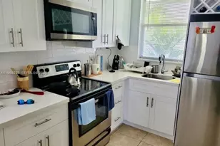 1801 S Treasure Dr, North Bay Village, FL 33141 - Photo 2