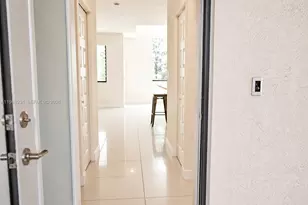 4745 NW 84th Ct, Doral, FL 33166 - Photo 14