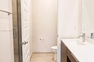 4745 NW 84th Ct, Doral, FL 33166 - Photo 30
