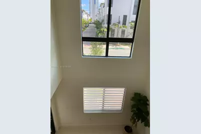 4745 NW 84th Ct #14, Doral, FL 33166 - Photo 22