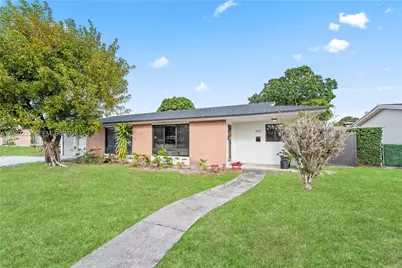 7835 W 16th Ct, Hialeah, FL 33014 - Photo 2