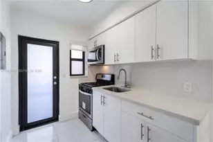 705 83rd St, Miami Beach, FL 33141 - Photo 4