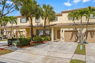 4722 Lago Vista Dr, Coconut Creek, FL 33073 - Photo 2