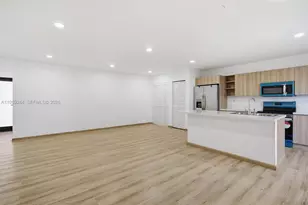 936 NW 10th St, Florida City, FL 33034 - Photo 6